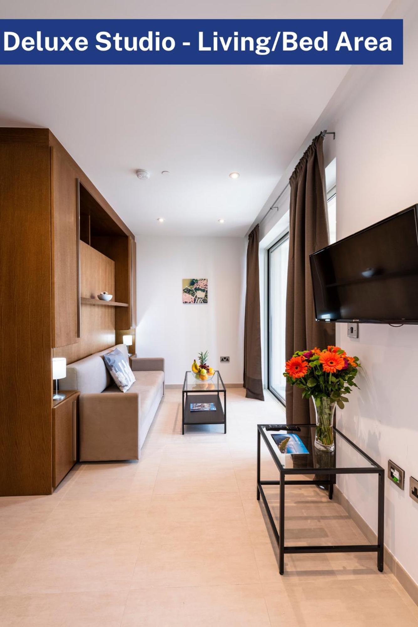 Bentley Holiday Apartments - West One Gibraltar Buitenkant foto